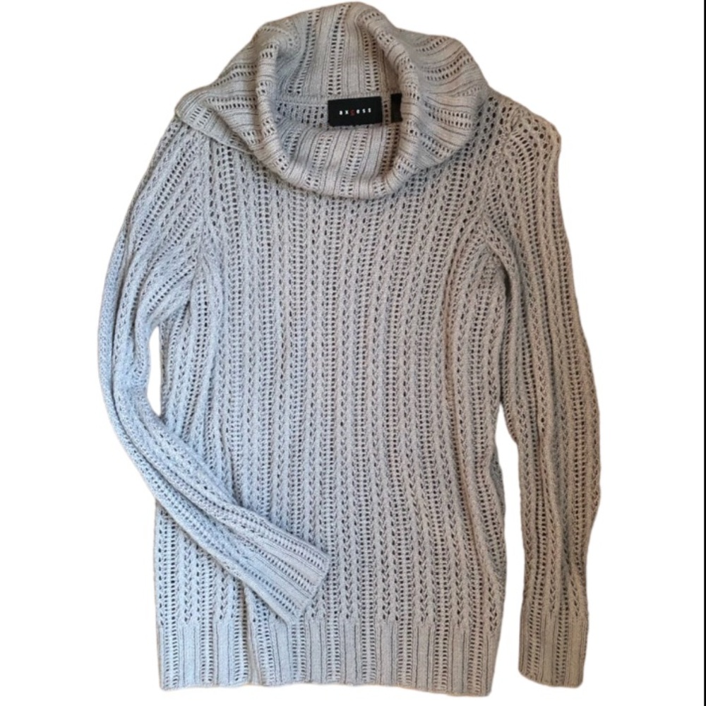 Cowl neck sweater size small